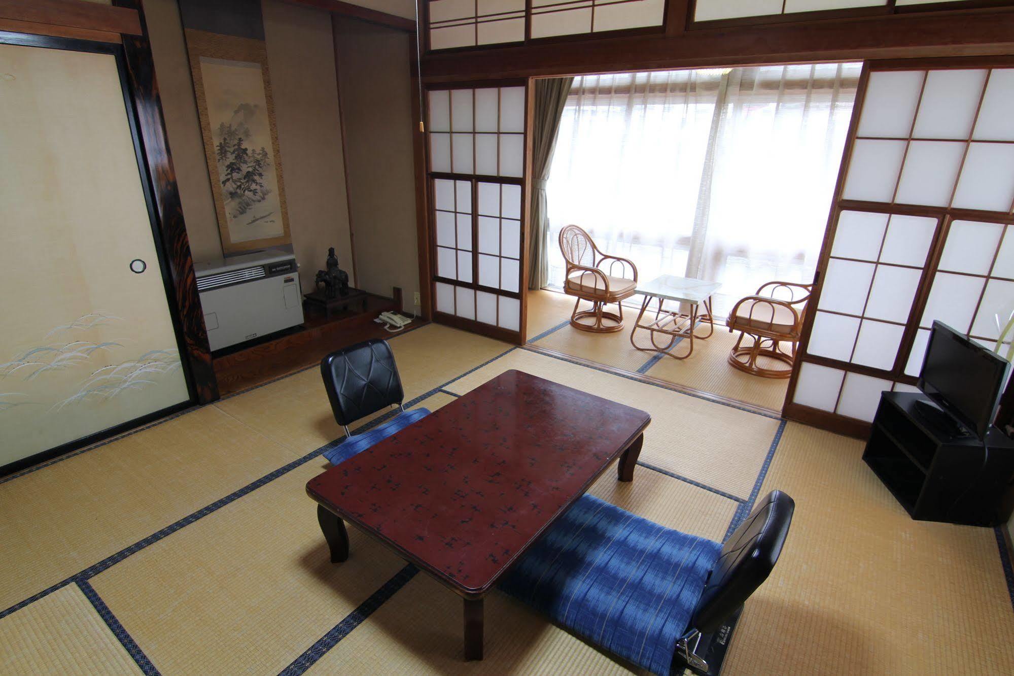 Yamada-ya Ryokan Nozawaonsen Eksteriør billede